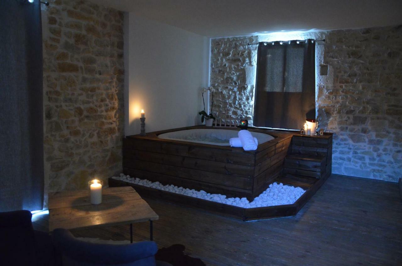 O2Suites Bernis Экстерьер фото