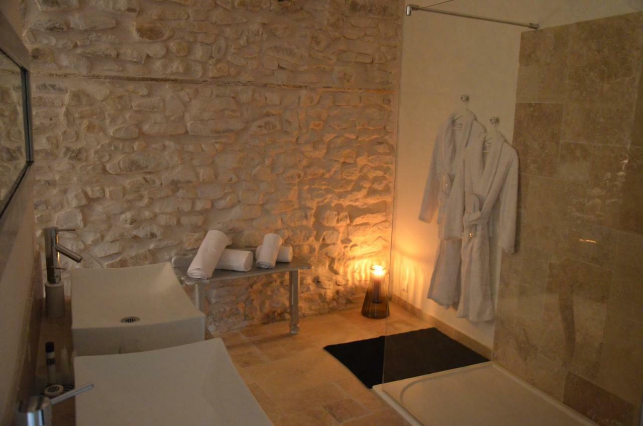 O2Suites Bernis Экстерьер фото